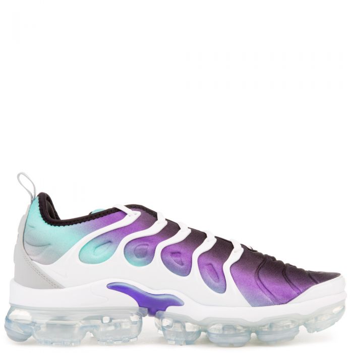 WOMEN Vapormax Plus Purple sneakers